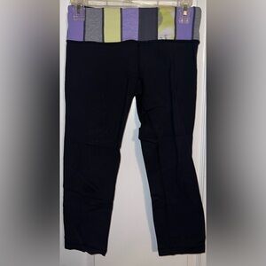 Lululemon Groove Cropped Leggings Size 6